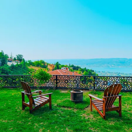 Chalet Bungorise Teras Heated Pool And View Sapanca